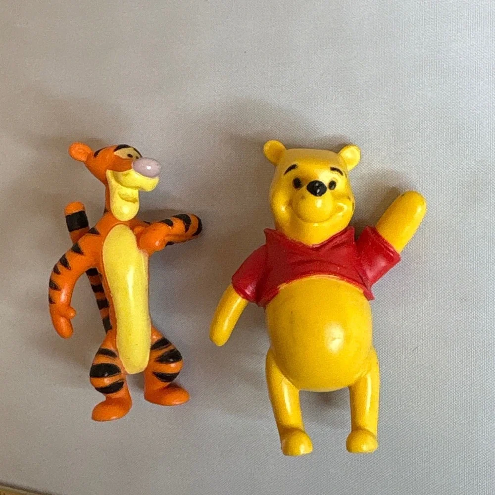 Disney Winnie the Pooh Tigger Mini Figurines Set‎ Classic Characters Cae Toppers